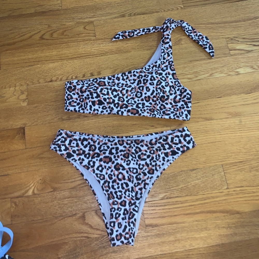New cheetah bikini